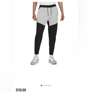NWT Men’s XL Nike Tech Fleece Joggers